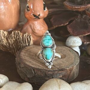 925 Sterling Lovely Lone mountain turquoise ring